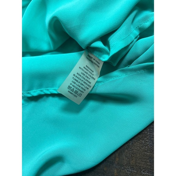 Vince Camuto Sheer Asymmetrical Tanks, Yellow and Turquoise, Size M, Lot of 2 - Picture 6 of 13